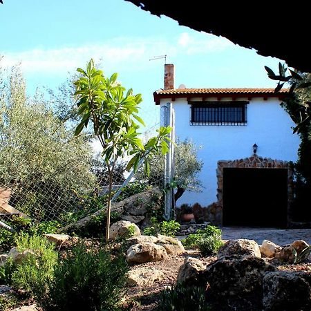 Alojamiento Rural El Agueelo Huelma Luaran gambar